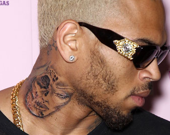 Chris Browns attorney Mark Geragos may be able to get him out of jail early after he was kicked out of a Malibu rehab facility for breaking its rules. www.blacklikemoi.com